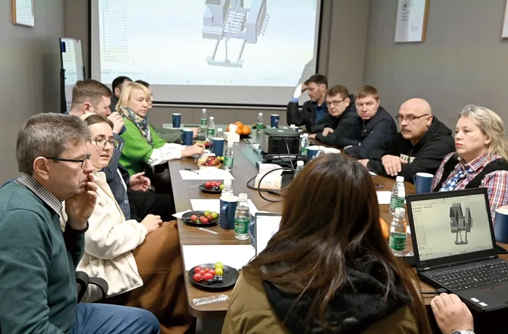 Chuyến thăm của khách hàng