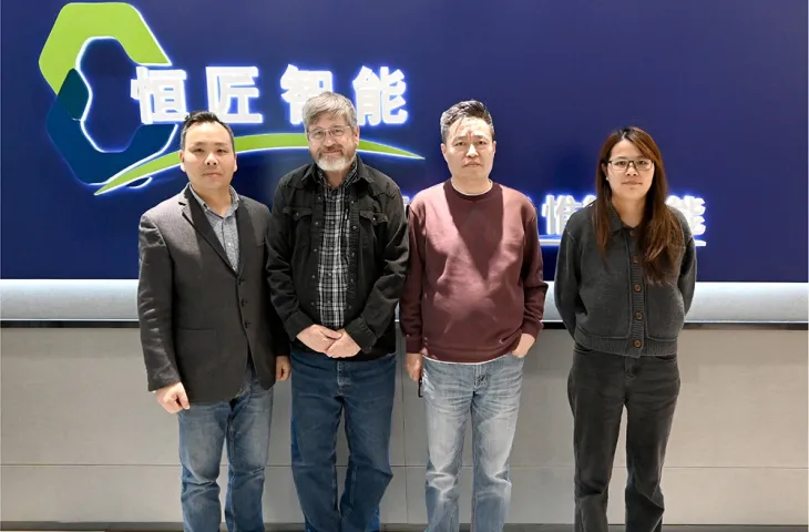 Chuyến thăm của khách hàng